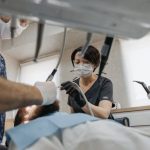 Diventare odontotecnico: come iniziare e cosa studiare