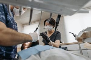 Diventare odontotecnico come iniziare e cosa studiare